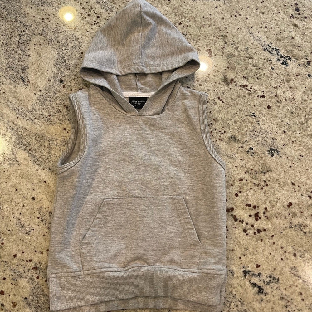 Little Bibsy muscle hoodie